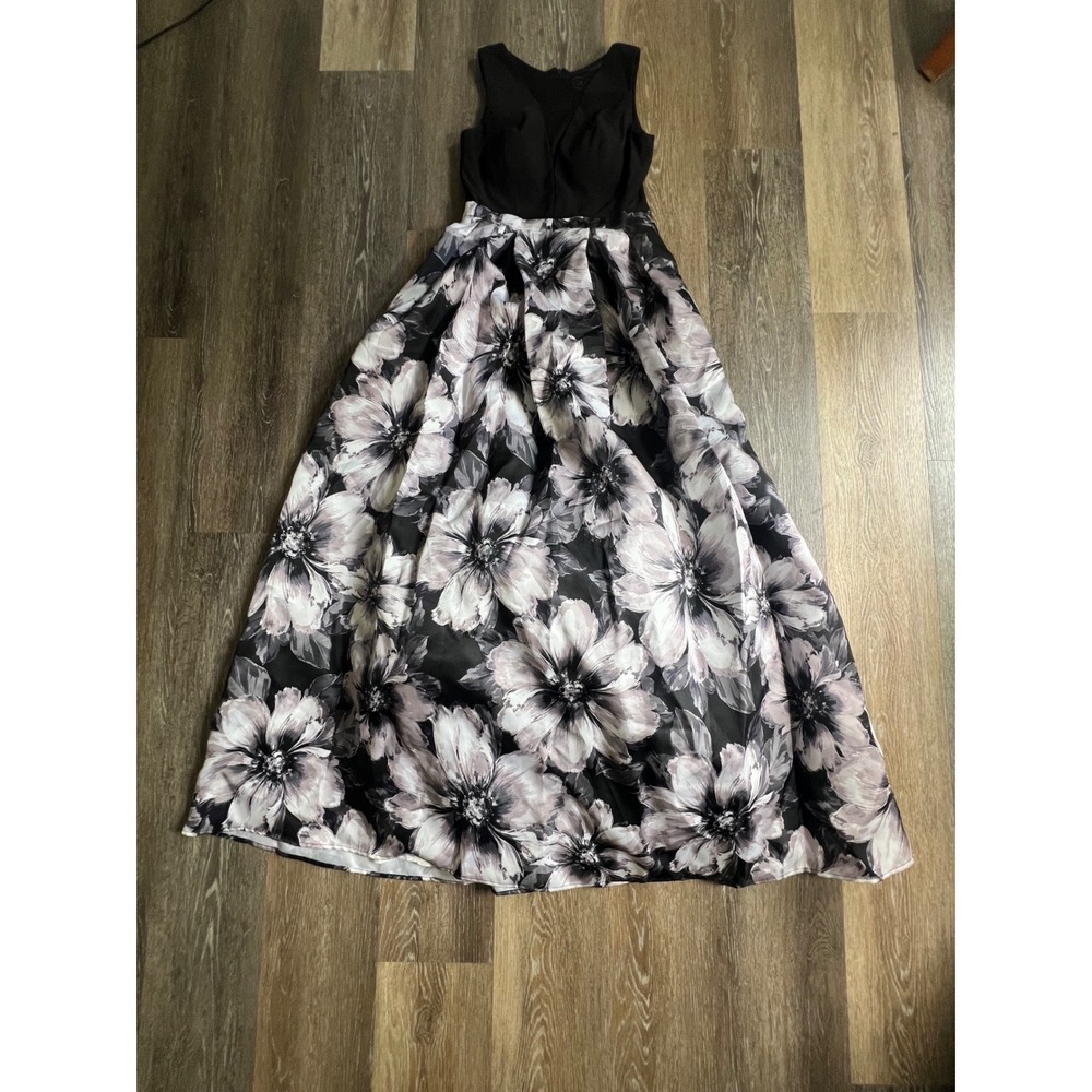 Morgan & Co Evening Gown Womens 5 Black Floral Sleeveless V-Neck Maxi Dress